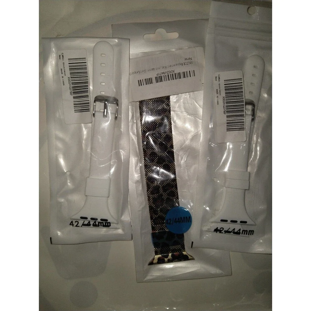 3 Replacement Watch Bands(42/44mm)nib)